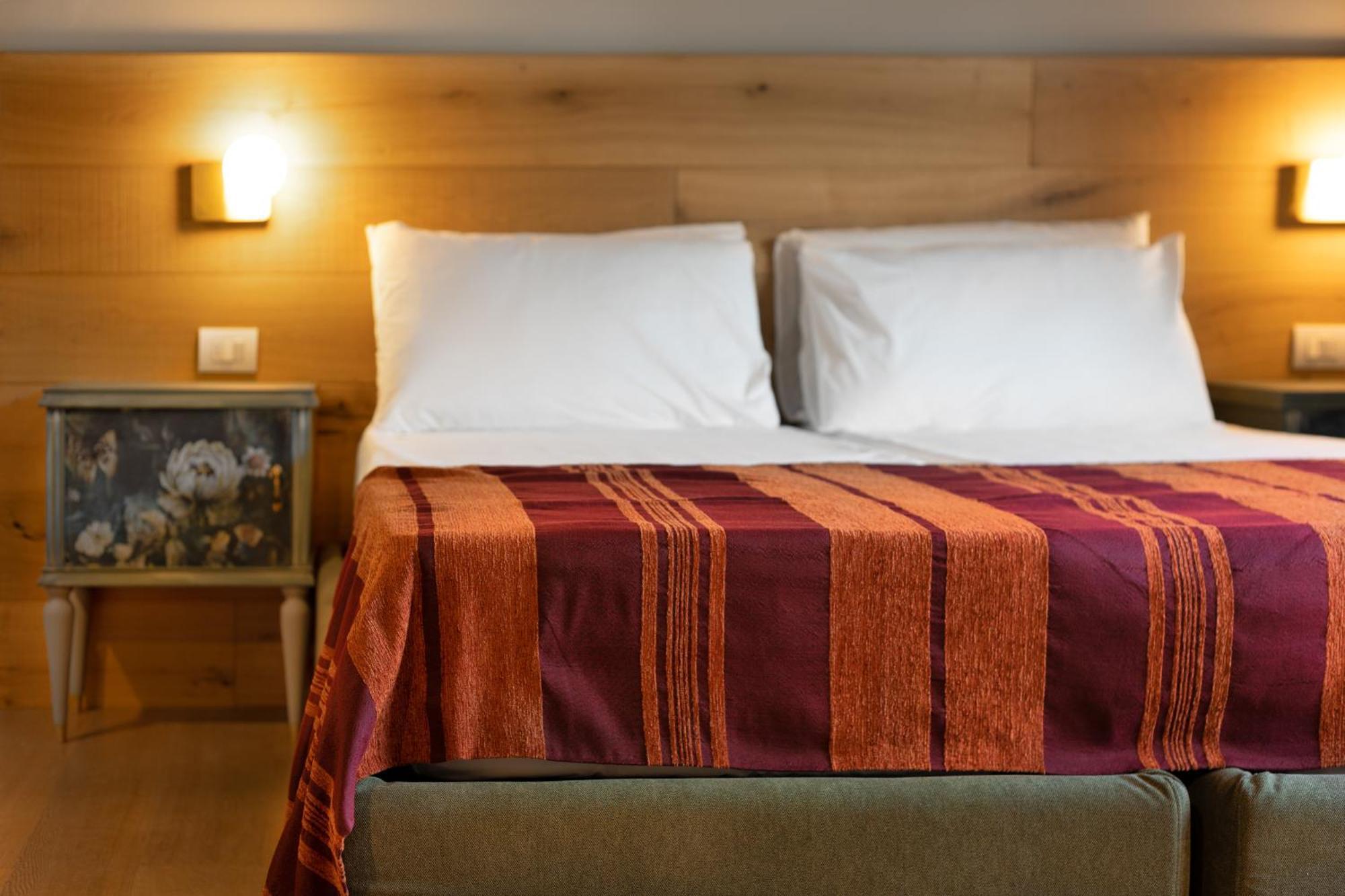 Luce Boutique Hotel Fortunago Экстерьер фото