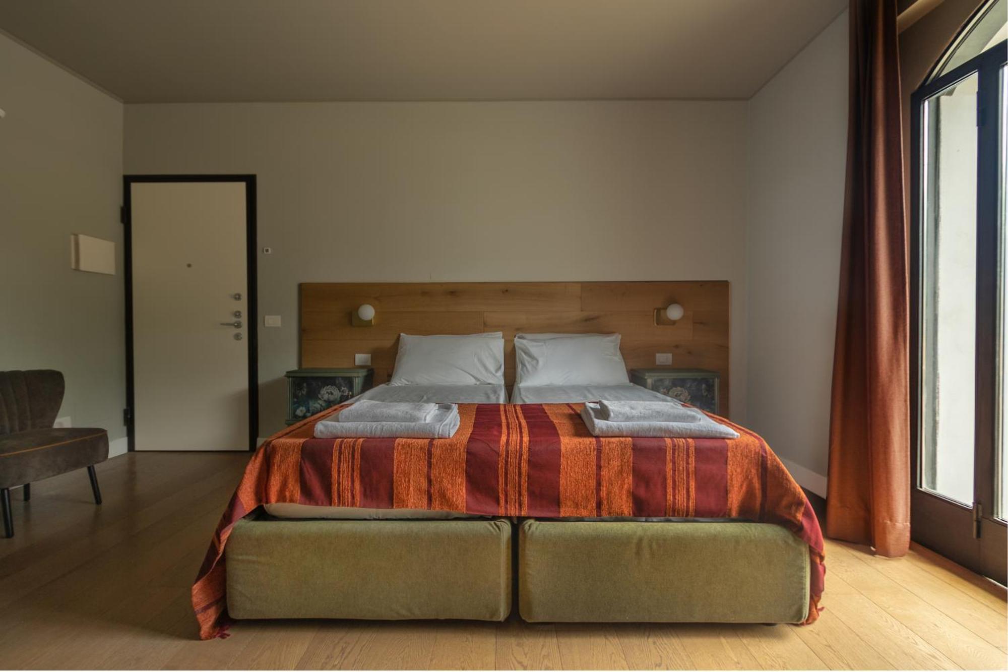 Luce Boutique Hotel Fortunago Экстерьер фото