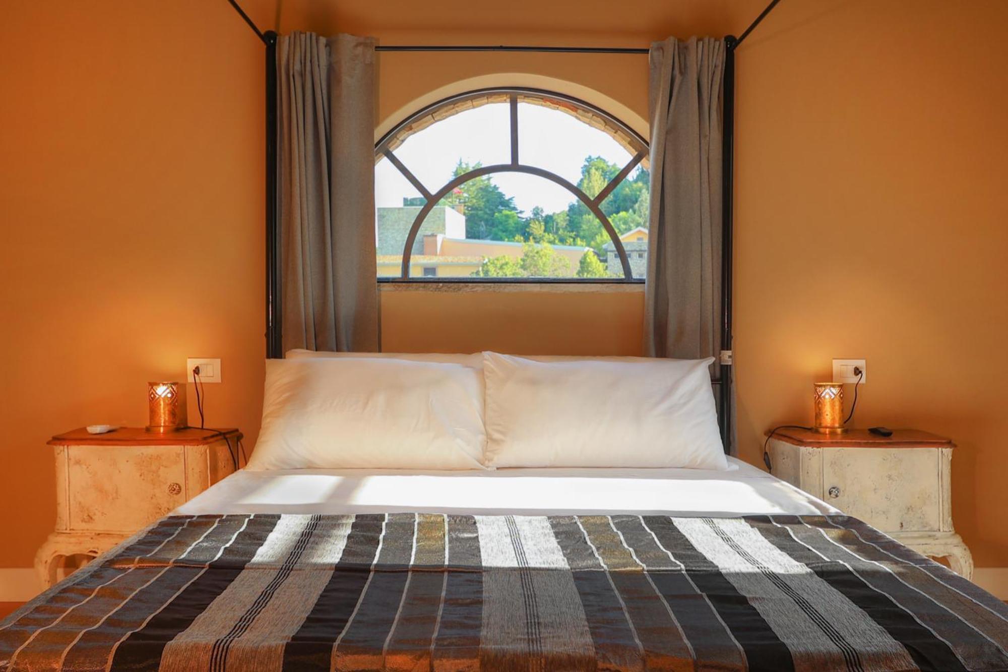 Luce Boutique Hotel Fortunago Экстерьер фото